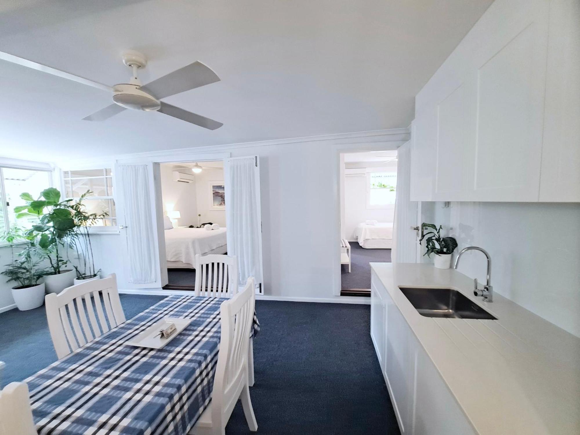 Hotel Debbie's Place Rainbow Beach